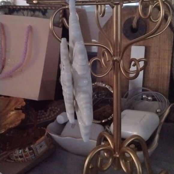 Pandora Ornament   - Picture 3 of 6